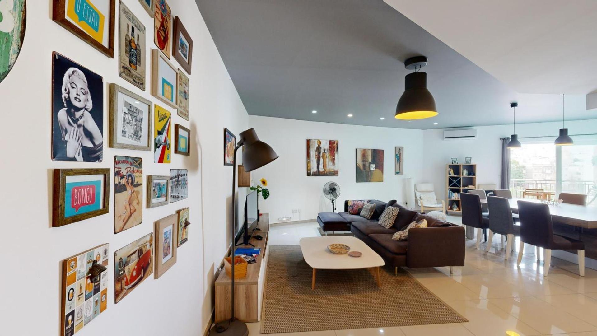 Apartment Urban Family Retreat Modern With Bbq *