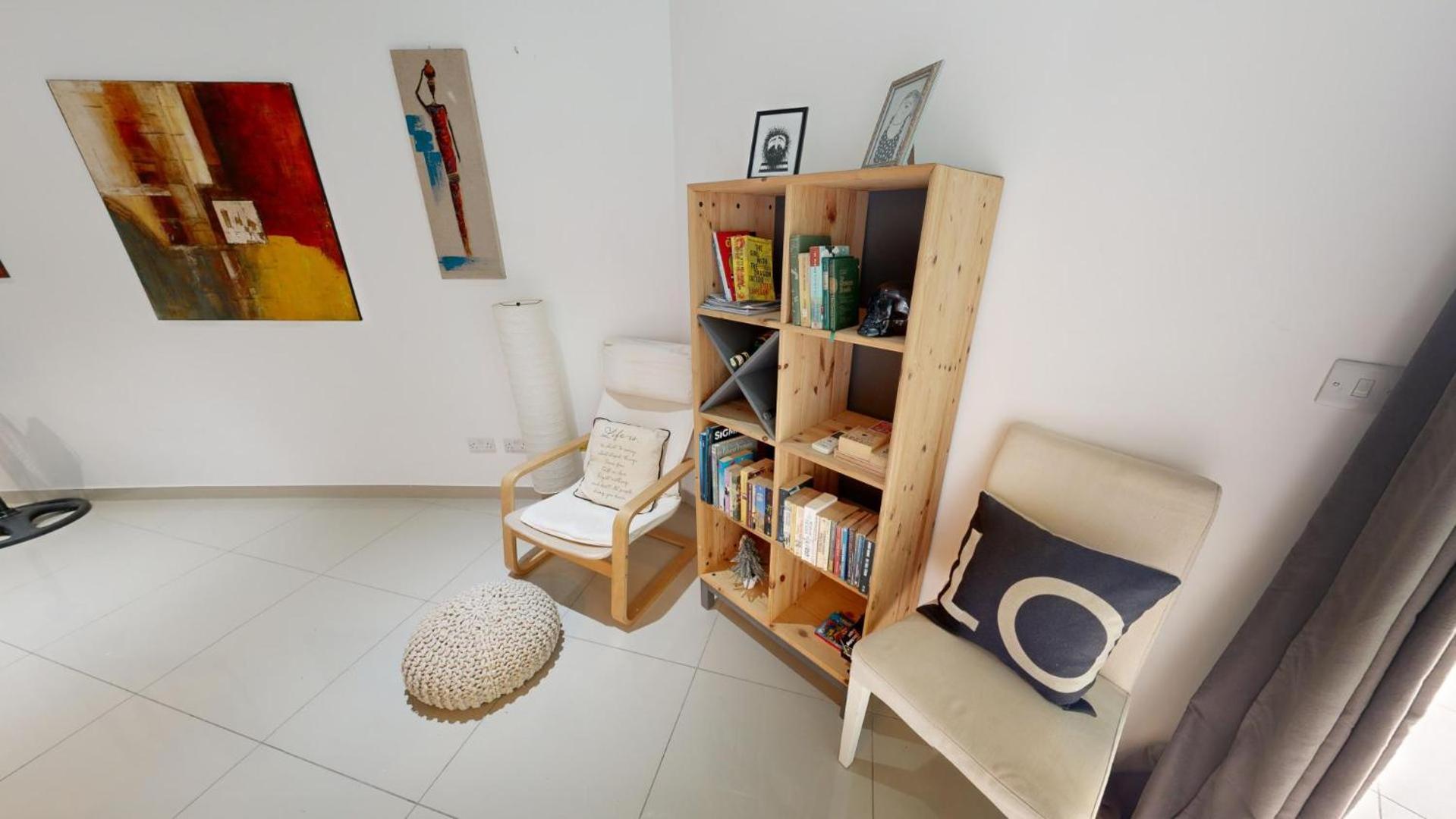 Urban Family Retreat Modern With Bbq Saint Julian's